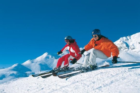 skiing-slopes-winter