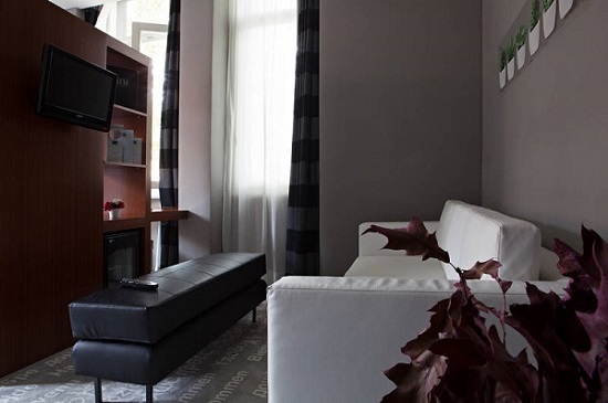 Hotel Metro living area