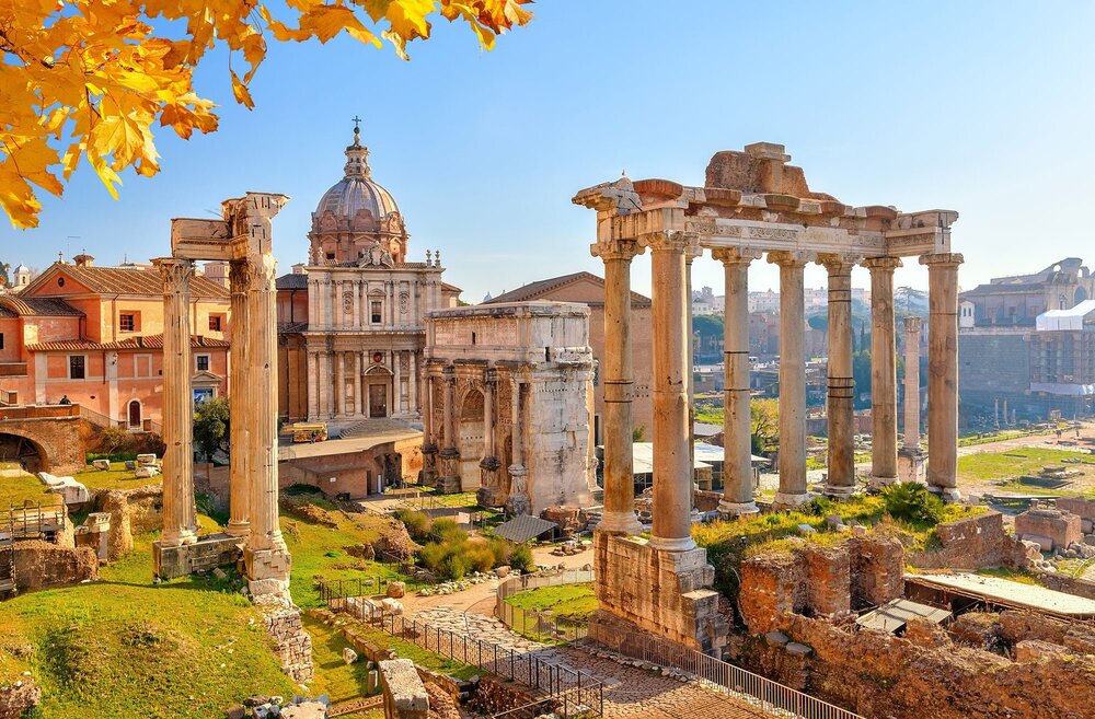 Roman Forum ( Best things to do in Rome )