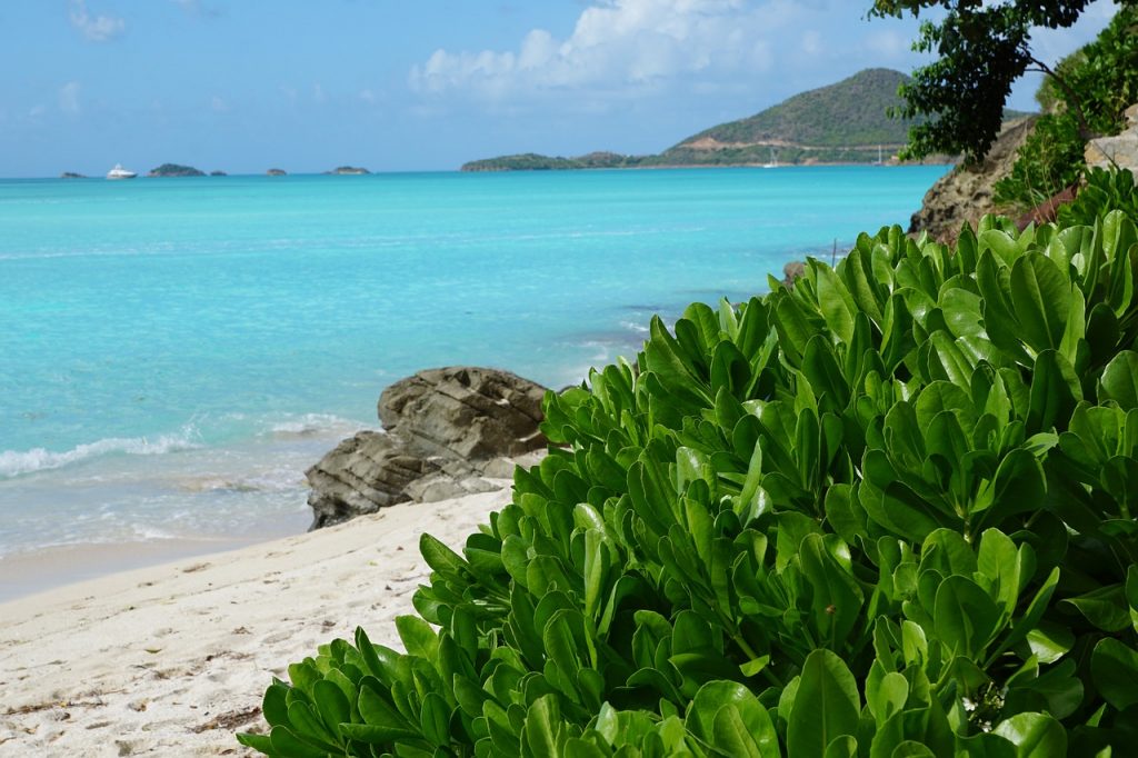 The 12 most beautiful beaches in Sardinia: Spiaggia del Principe, Italy