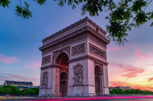Top 17 Best Places to Visit in Paris

