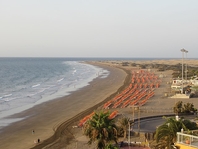 The Most Beautiful Beaches in Spain: Playa del Inglés