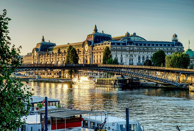 Sunset view of Musée d'Orsay by the Seine.